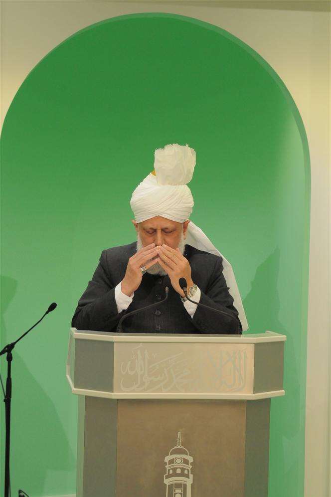 Mosque, Bottom of Richmond Road, Gillingham. Re-opening and visit by Hadhrat Mirza Masroor Ahmad