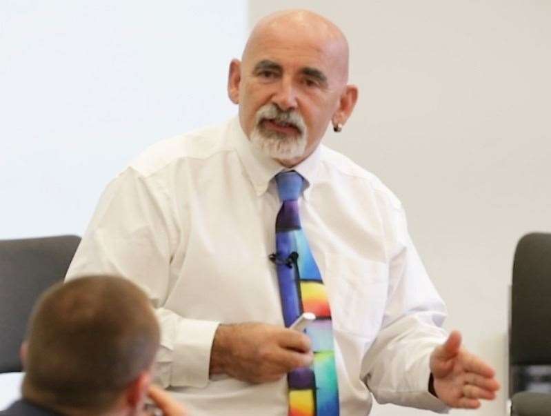 Professor Dylan Wiliam's unprecedented bestseller, The Black Box, was lauded as one of the most important pieces of educational research of the last two decades and sold over 100,000 copies.