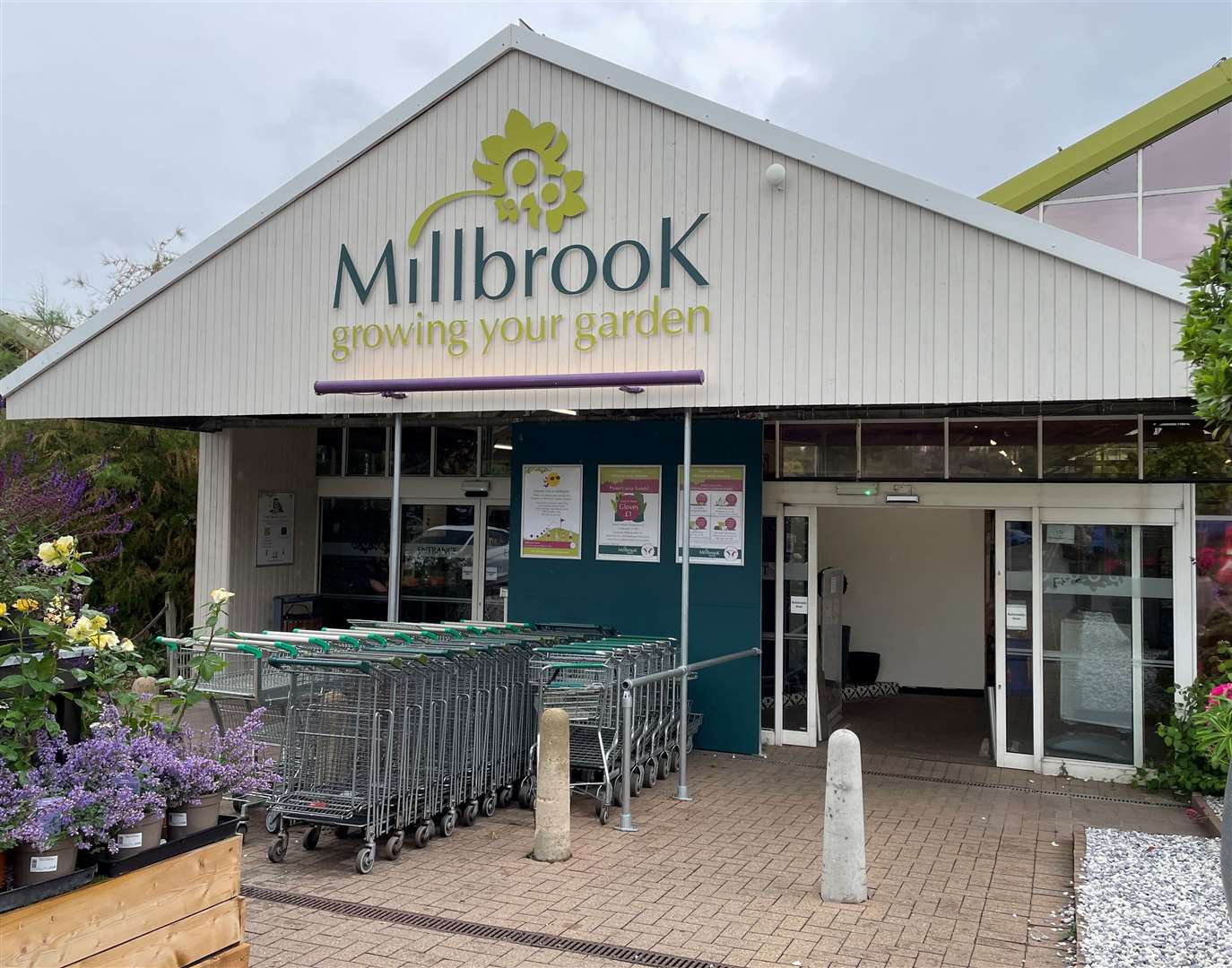 Millbrook Garden Centre in Gravesend has celebrated its 30th anniversary