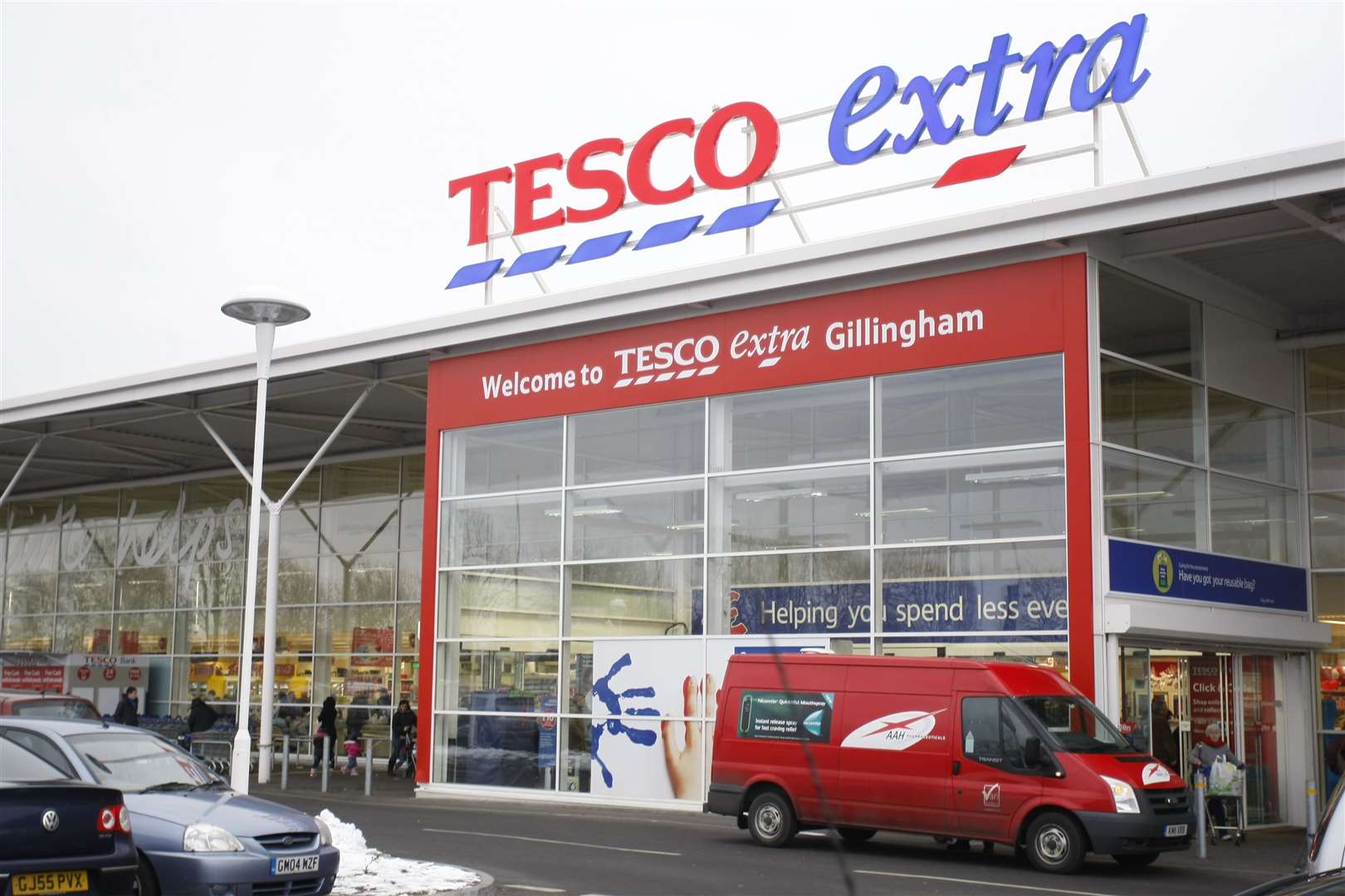 Tesco Extra, Bowaters Roundabout, Gillingham