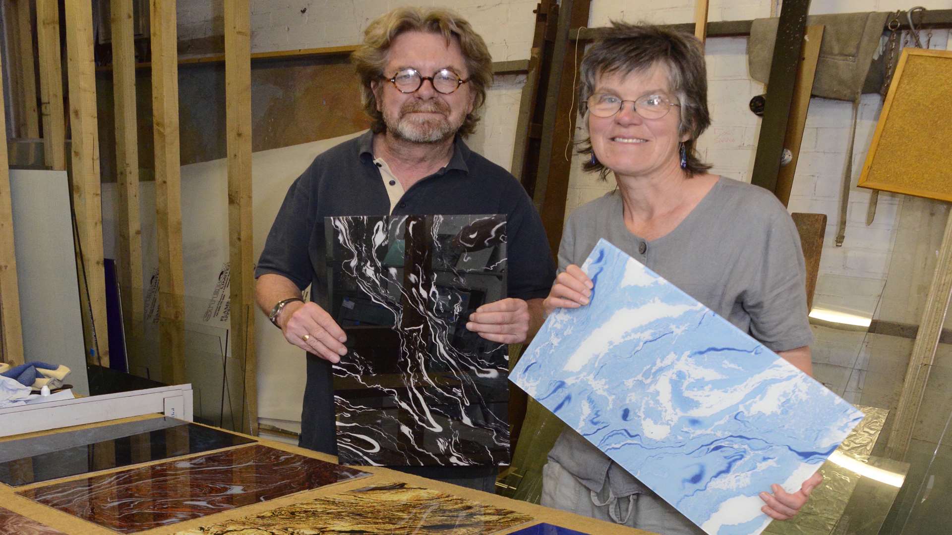 Mike Phipps and Sarah Holliday at the Atoll Marbled Glass workshop