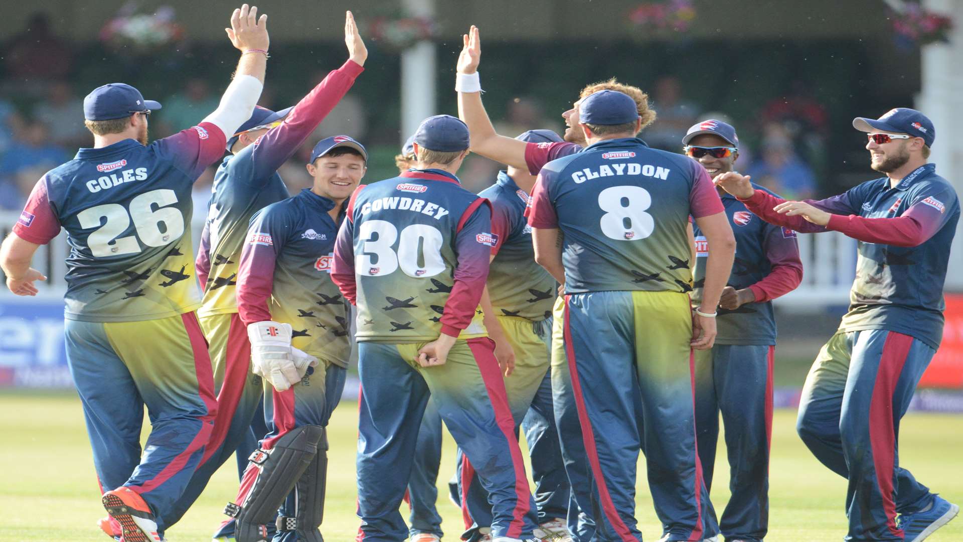 Kent celebrate a wicket against Essex in the NatWest T20 Blast Picture: Gary Browne