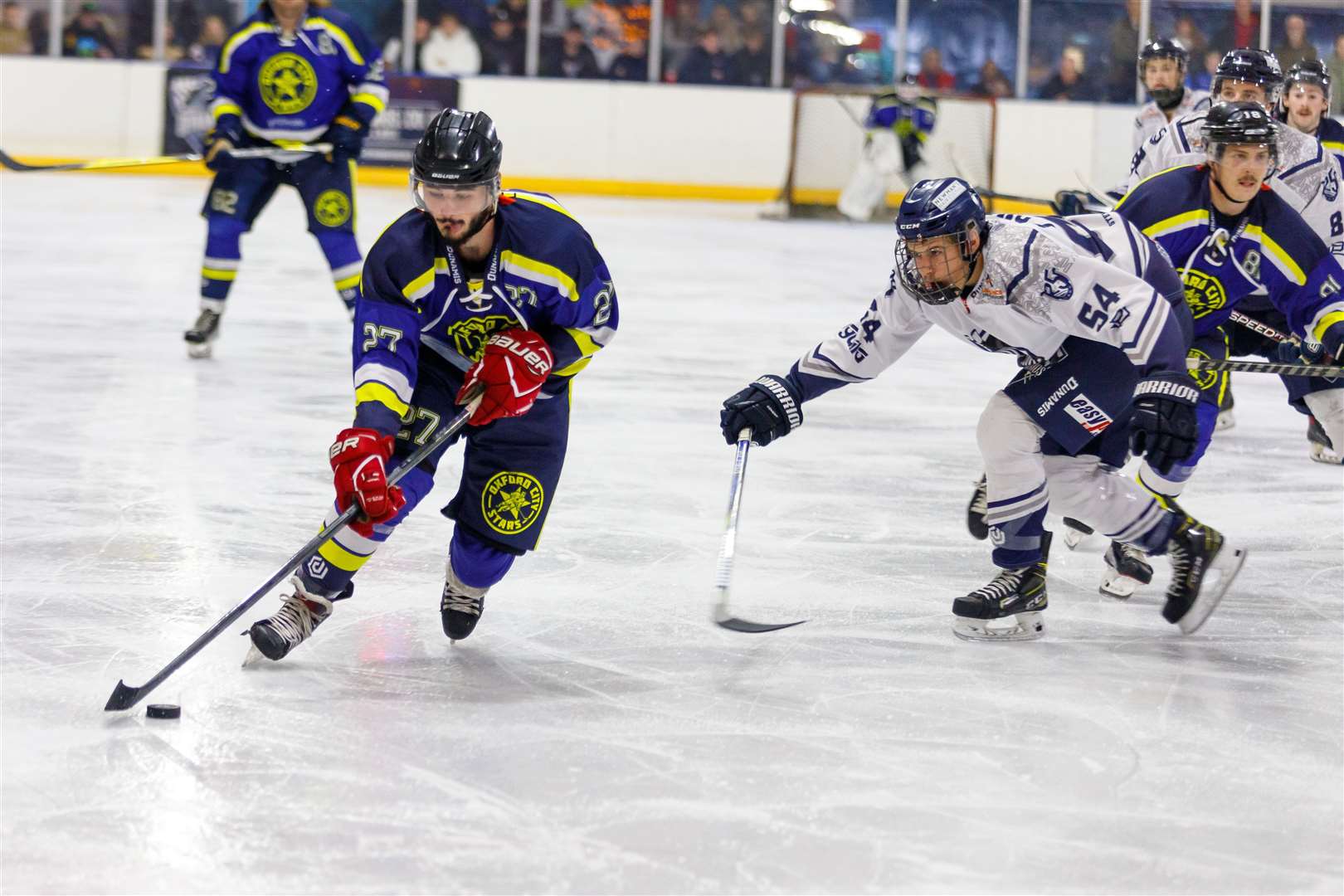 Taylor Chard defends the Oxford attack for Invicta Dynamos Picture: David Trevallion